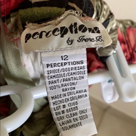 🔹4/$25 Tropical Print Pants - Picture 6 of 8